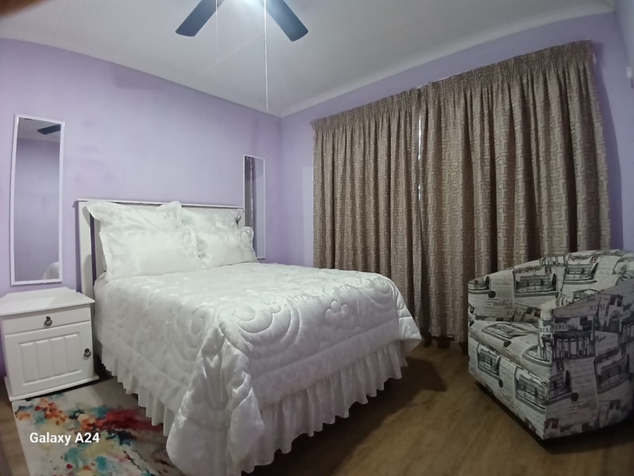 4 Bedroom Property for Sale in Beacon Bay Eastern Cape